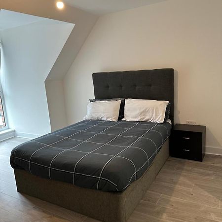 Lush King Ensuite In A Shared Home Manchester Ngoại thất bức ảnh